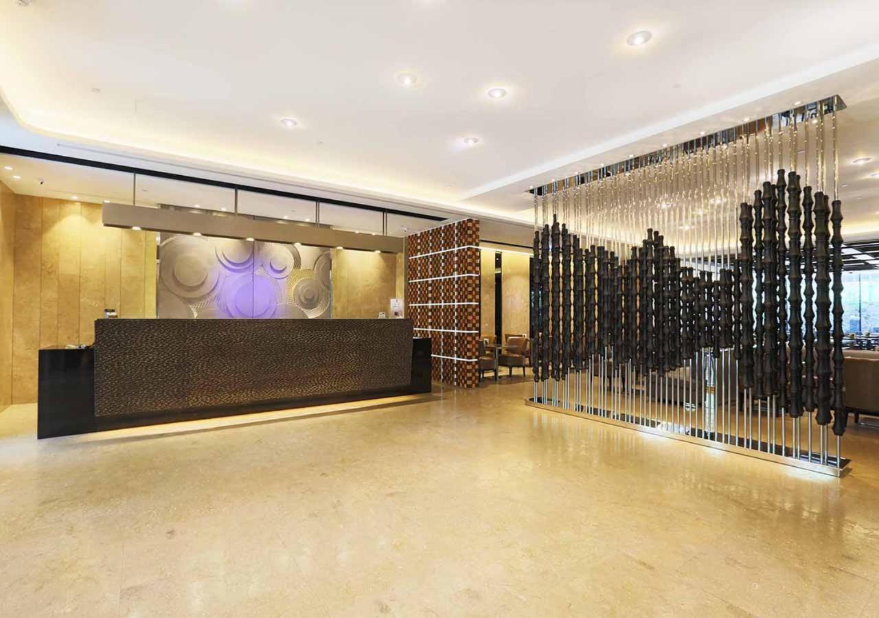 Royal Group Hotel Minghua Branch Kaohsiung Esterno foto